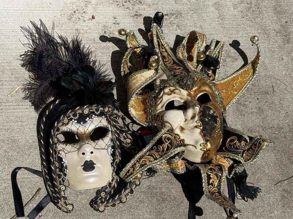 La Maschera del Galeone Hand Painted Venetian Masks Set